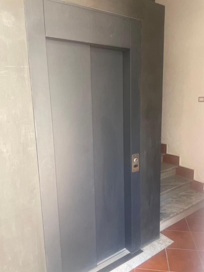 Be Your Home - Grazioso Monolocale Tra Porto E Stazione Civitavecchia Eksteriør billede